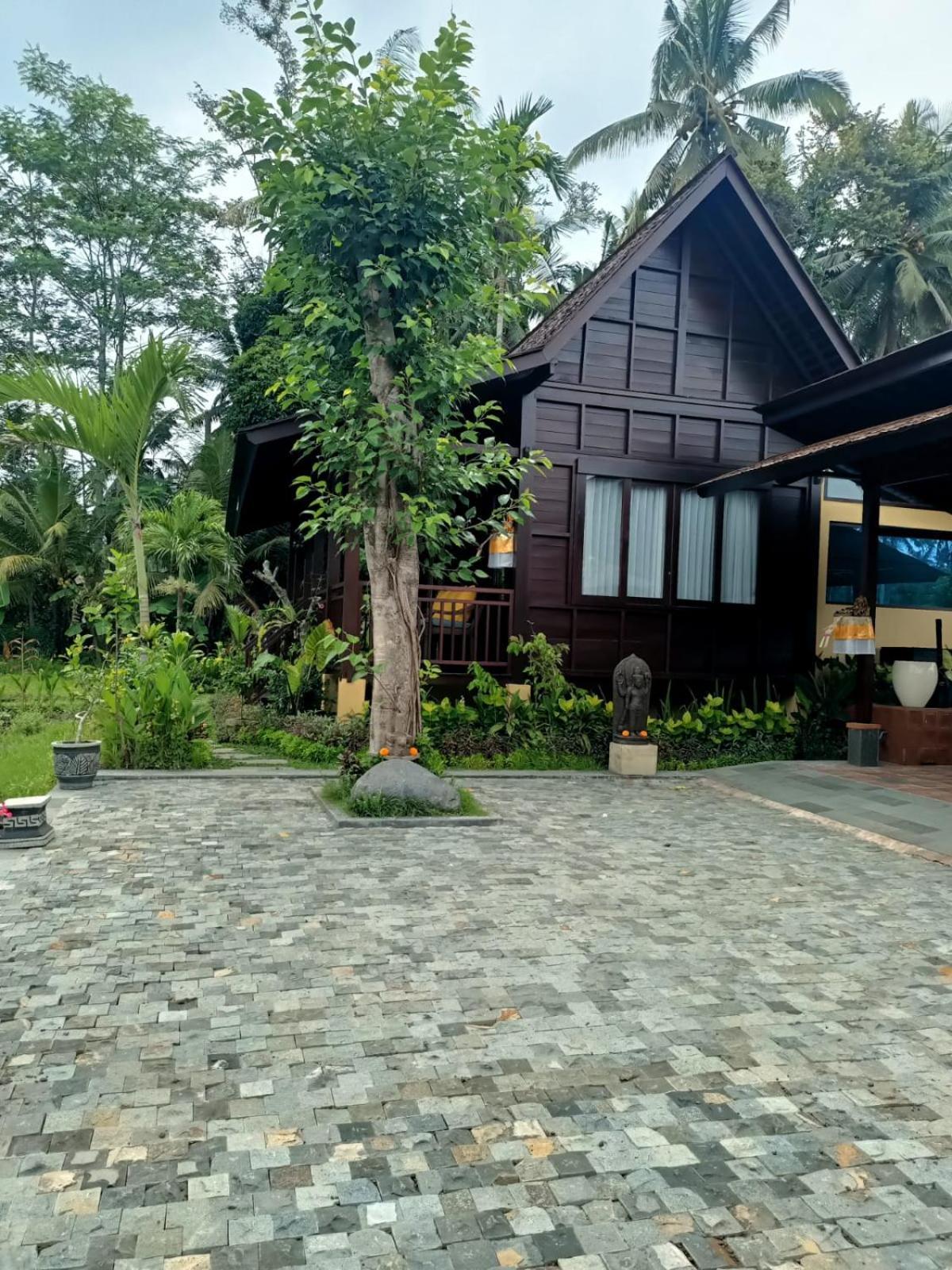 Adi Laxmi Villa Ubud Exteriör bild