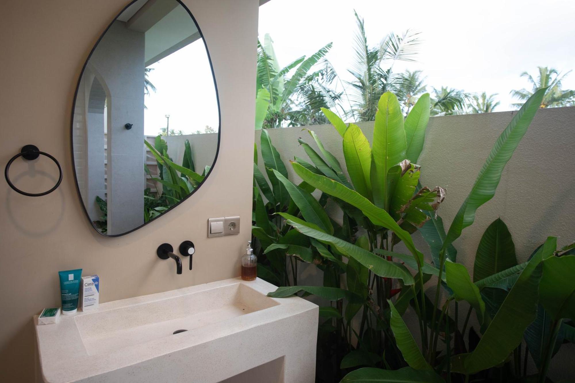 Adi Laxmi Villa Ubud Exteriör bild